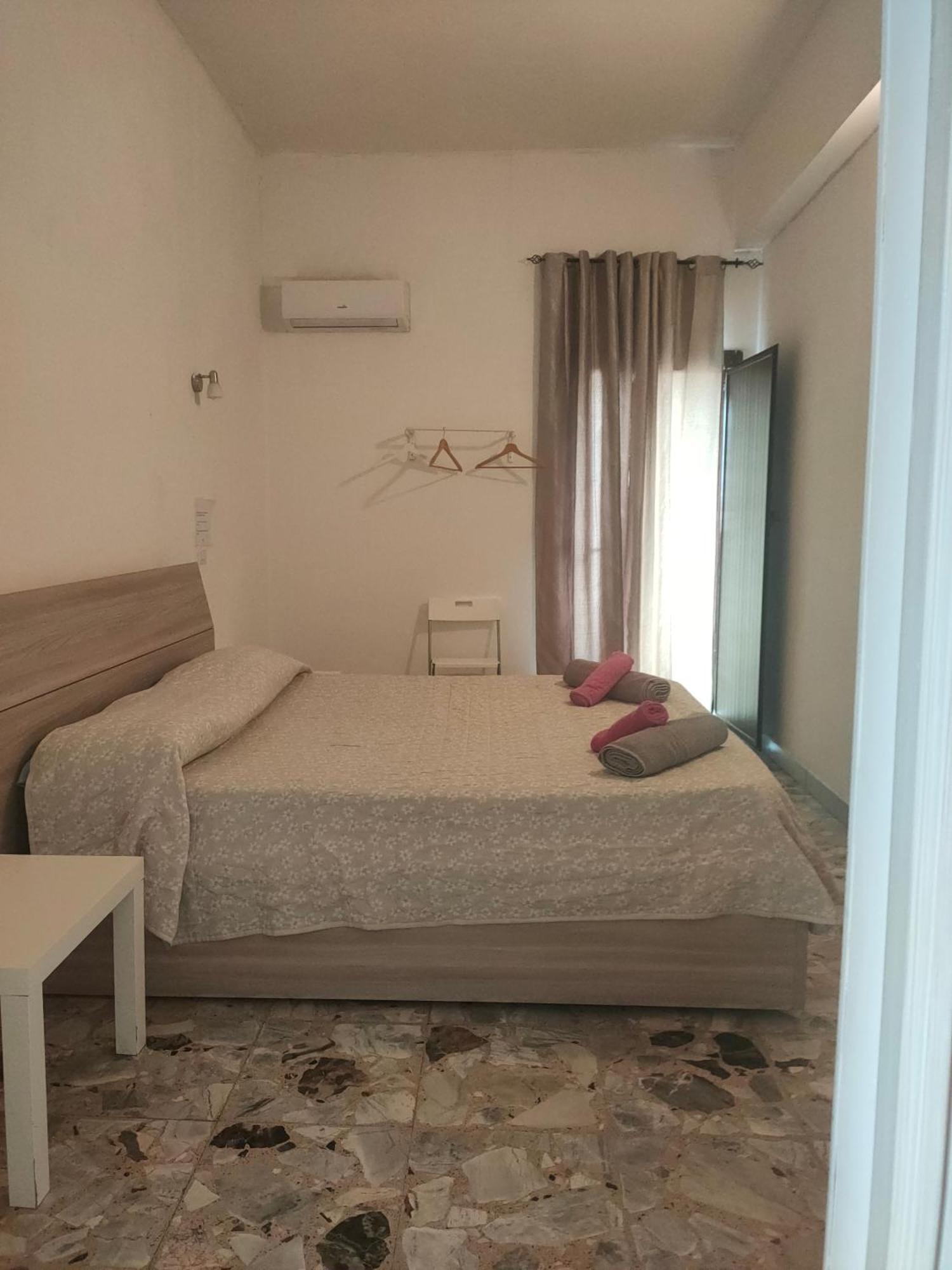 Catania Airport Room Bagno Privato In Camera Cameră foto